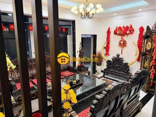 Nhà đẹp long lanh ngõ trần khát chân, giá 13.5 tỷ, 45m2x5t, thang máy