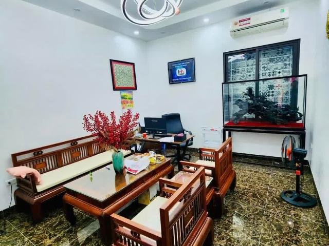 Nhà Đẹp Mọi Mặt Yên Lạc, Kim Ngưu Phân Lô Gara Thang Máy Ô Tô Tránh Thang Máy 60M2 MT 4M Kinh