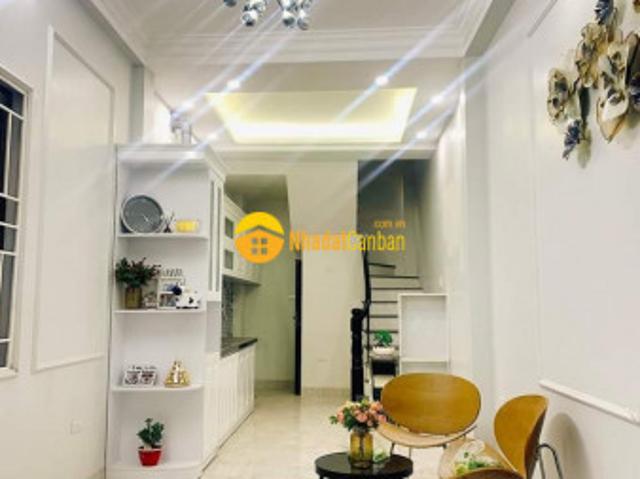 Nhà đẹp mới tinh ngõ quỳnh hai bà trưng cách mặt phố bạch mai 70m 36m2 5 tầng