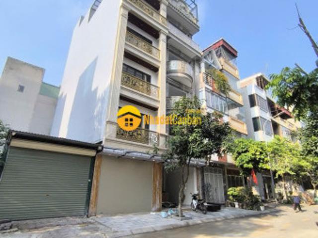 Nhà đẹp nội thất xịn đường to ngõ phố nguyễn thời trung dt 56m2. Giá 17.8 tỷ