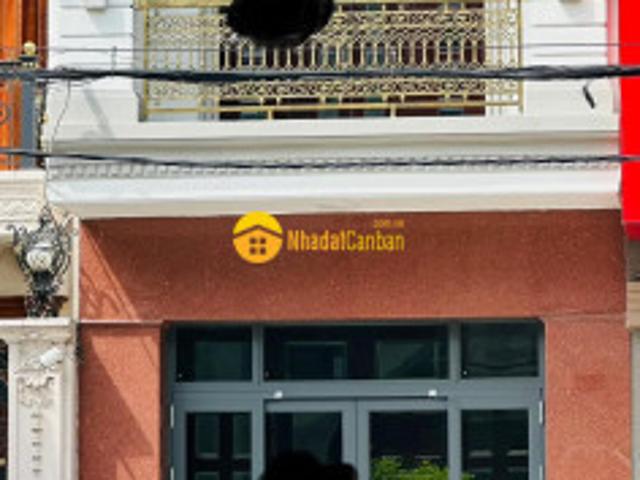Nhà đẹp đường thạch lam dùng để o hoặc kinh doanh và cho thuê