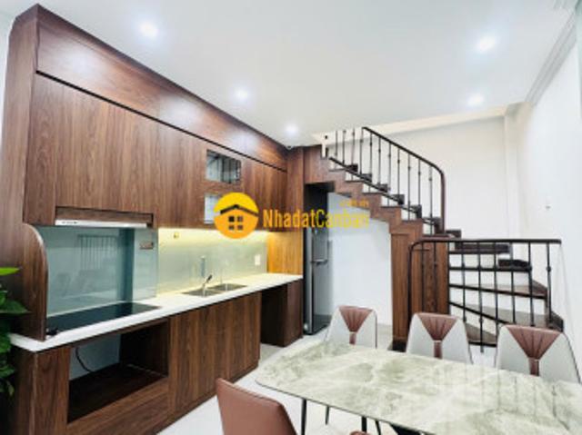Nhà đẹp đường thông ô tô full nội thất hiện đại ngõ 344 ngọc thụy dt 38m2. Giá 12.3 tỷ