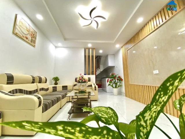 Nhà Đẹp Ngõ Văn Chương Full Nội Thất DT 21m2 4 tầng MT 3.2m Giá 5.380 tỷ