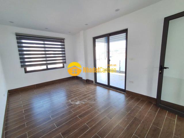Nhà đẹp ngọc lâm 60m2 6tầng nhỉnh 13tỷ đón tết vị trí nguyễn văn cừ ngọc lâm 5 phút đi