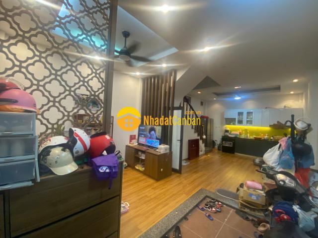 Nhà đẹp ngõ hòa bình 7, giá 9 tỷ, 43m2x5t, mới đẹp, ảnh thật