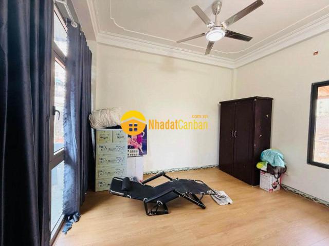 Nhà đẹp ngõ mạc thị bưởi, giá 7.8 tỷ, 32m2x4t, ảnh thật