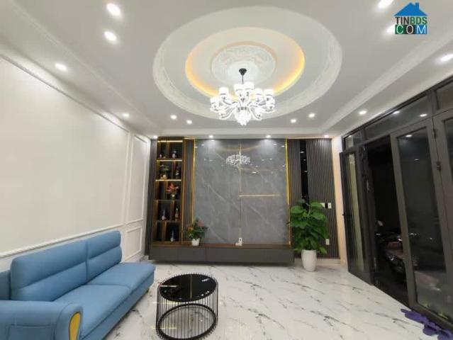 Nhà Đẹp Đường Ngô Gia Tự Ngay Cầu Rào 1 Đi Bộ Ra Văn Cao 3 Tầng Ngay Sau Mặt Đường