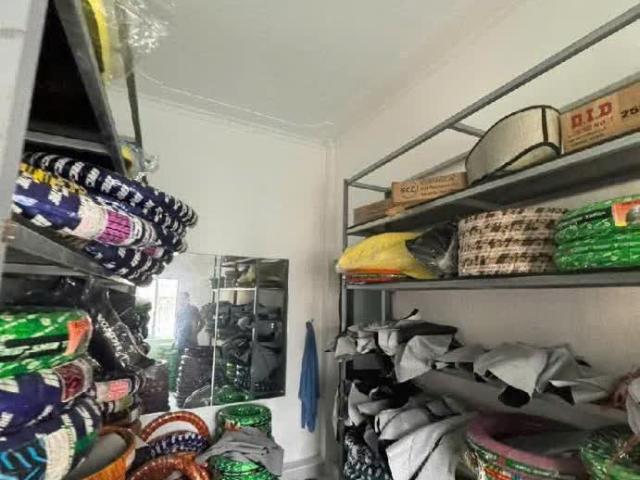 Nhà đẹp ở ngay nguyễn khang 40m2 x 3 tầng 6.6 tỷ ô tô gần