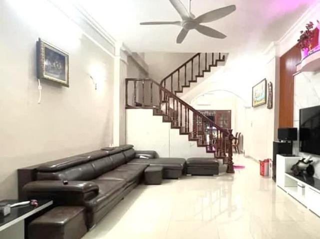 Nhà đẹp ở ngay, Cầu Giấy, gần Oto, 65m2, 5T, MT 5.5m, chỉ 12 tỷ