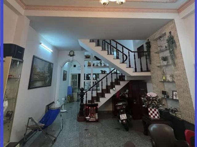 Nhà đẹp ở ngay chỉ 7.1 tỷ Huỳnh Văn Nghệ, Tân Bình, 64m2, 4.8x13.5, hẻm oto