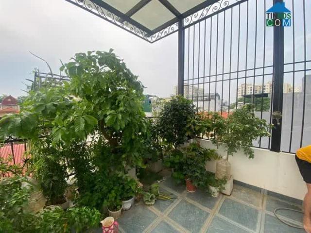 Nhà Đẹp Nguyễn Văn Cừ 45m, 7t, Mt4m, Thang Máy, Kd, Gara, Ô Tô Tránh, An Sinh Tuyệt Vời