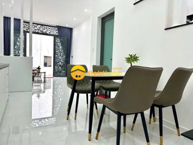 Nhà đẹp như mới 2pn sát mặt tiền âu cơ chỉ 4.98 tỷ