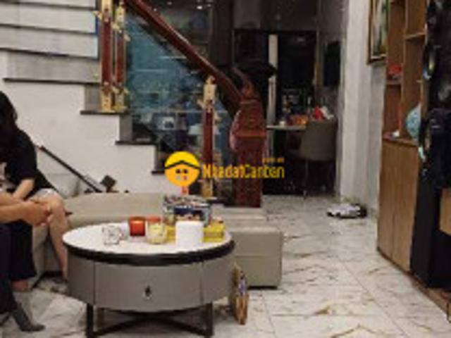 Nhà đẹp đông thiên chủ thiện chí 4 ngủ