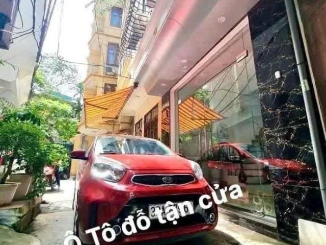 Nhà Đẹp Phương Mai Trung Tâm Đống Đai – Ôtô Đỗ Cửa – Xe Tải Cách 30M – Giá 11 Tỷ