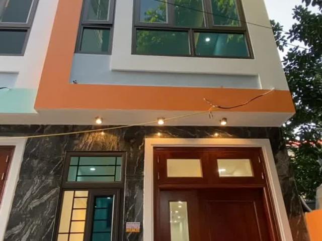 Nhà Đẹp Phân Lô Oto Đỗ Con Đỗ Cửa Chạy Vòng Quanh 50M Ra Đường Oto Tránh An Sinh Tốt