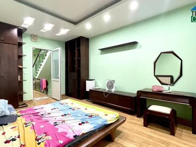 Nhà Đẹp Phân Lô Oto Phùng Chí Kiên Cầu Giấy 65m2, 5 Tầng Giá 20 tỷ