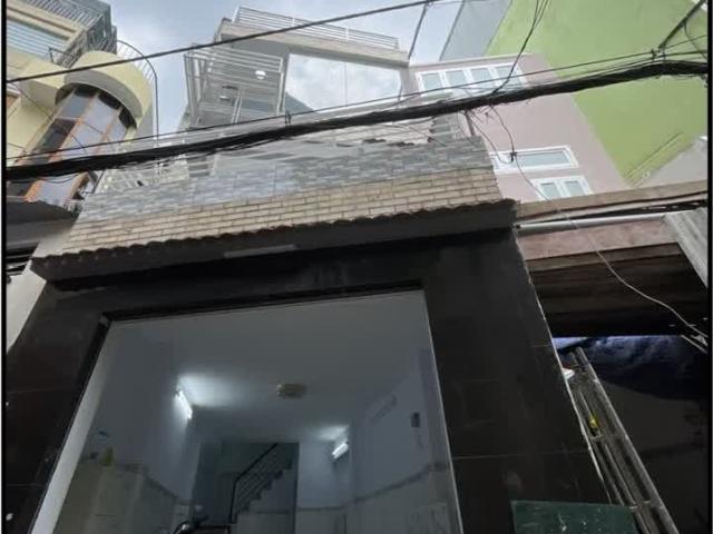 Nhà đẹp rẻ 4 x 9m Bùi Thị Xuân trung tâm Quận 1 TP. HCM