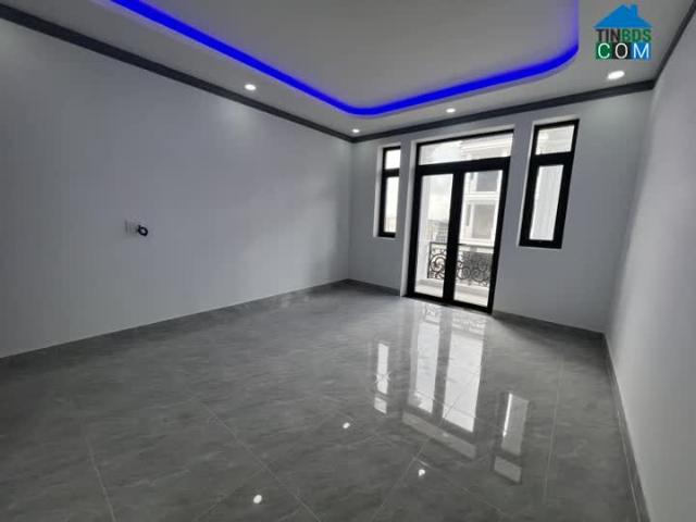 Nhà Đẹp, Sổ Hồng Riêng, Giá Bao Hời