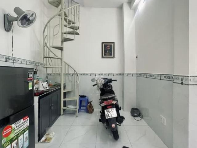 Nhà Phú Nhuận Đường Thích Quảng Đức HXH Tránh Thông 5 Tầng BTCT 3PN 3WC Sổ Nở Hậu Kinh