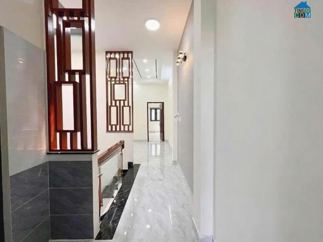 Nhà Phố Bao Giá Rẻ Khu Vực. Chỉ 2tỷ3. Cách Chợ Bình Chánh 20p. Đông Dân. Shr.Đã Hoàn Công