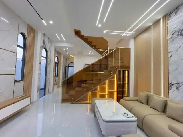 Nhà Phố Gần Trung Tâm Hành Chính Tp. Tân An – 85m² – SHR – Giá 2 Tỷ 300