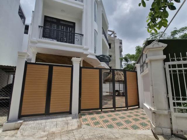 Nhà Phố Kiểu Biệt Thự Có Sân Vườn Tại Gò Vấp 215M2 Chỉ 17.5 Tỷ. Lh: 0963492