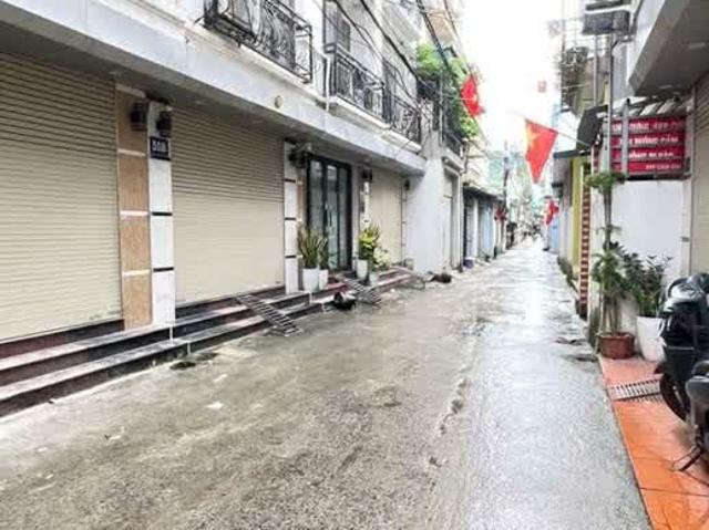 Nhà Phố Kim Ngưu, DT 52m2, Phân Lô, 4tầng, Ô Tô Qua, MT 8m, Giá Hơn 14 Tỷ
