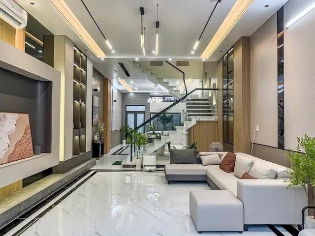 Nhà Phố Hiện Đại – Sát KCN – Giữ Tài Sản Cực Tốt