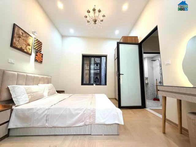 Nhà phố Lò đúc, ô tô đỗ cửa, sổ đỏ chính chủ