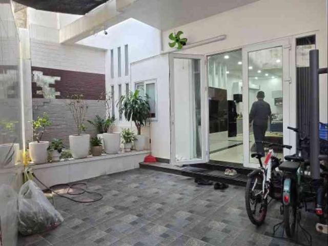 Nhà phố Lê Lợi 77,5m² x 4 tầng, vị trí trung tâm, không gian sống yên tĩnh