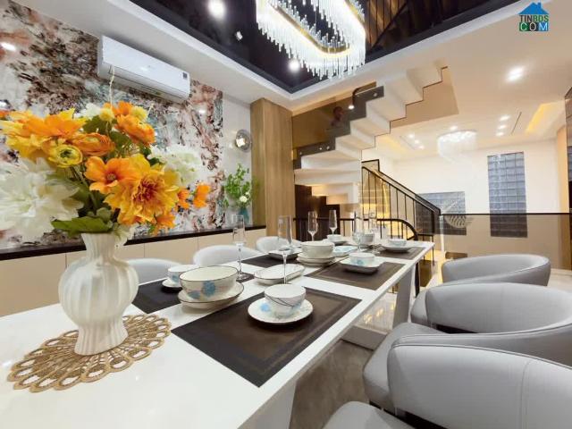 Nhà Phố Trung Tâm Thủ Dầu Một Dọn Vào Ở Ngay