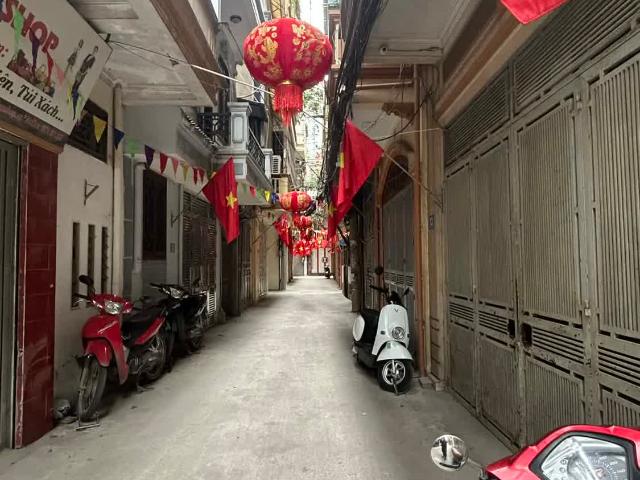 Nhà Phố Trương Định, DT 45m2, Phân Lô, 4tầng, An Sinh Tốt, Giá 8 Tỷ
