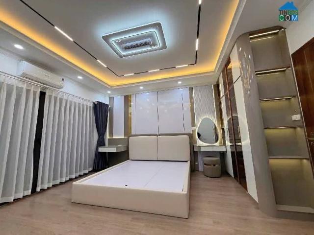 Nhà Phố Văn Chương, DT 57m2, 3tầng, MT 3.9m, Gara Ô Tô, Kinh Doanh, Giá 12. Xtỷ