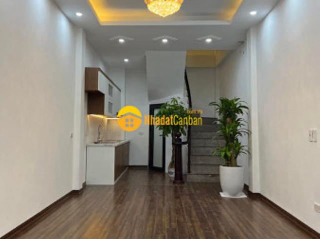 Nhà phố văn la hà đông. Gần ô tô, ngõ nông và thoáng. 30mx4t. Giá 3,35 tỷ