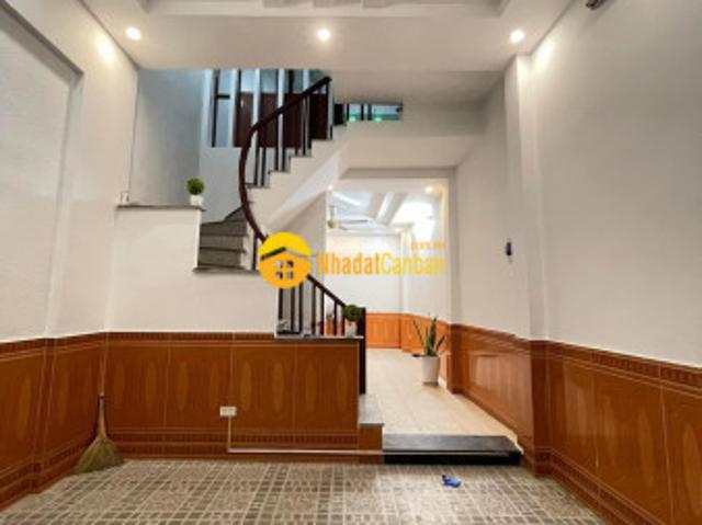 Nhà phân lô, vỉa hè. Goldmark city. Hoàng công chất. 50mx4t. Mt 4m. giá 7 tỷ