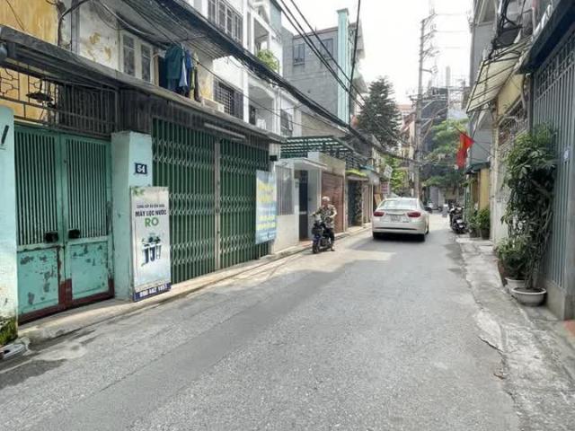Nhà Phân Lô Nguyễn Sơn, Long Biên, 65M X 3 Tầng, Gara, Kinh Doanh, Chỉ Hơn 9 Tỷ