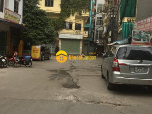 Nhà phân lô, ô tô vào 40m2 x 4 tầng, phố yên duyên, quận hoàng mai
