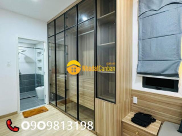Nhà q1 shr 1 căn duy nhất bán nhanh tiếp khách thiện chí