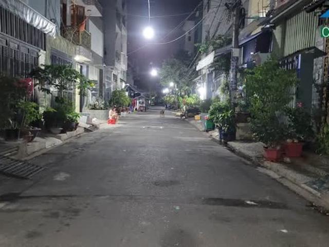Nha Quận Binh Tân. Gần Ngã Tư 4 Xã, Giáp Tân Phú, Hẻm 8M Ôtô mã Lò. Khu Phố 10 Bình Trị Đông A