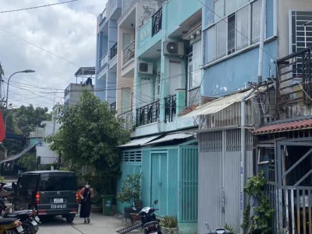 Nhà Riêng Giá Tốt An Lạc Bình Tân, 120m² Sử Dụng, Sổ Riêng Hoàn Công 6.3 Tỷ