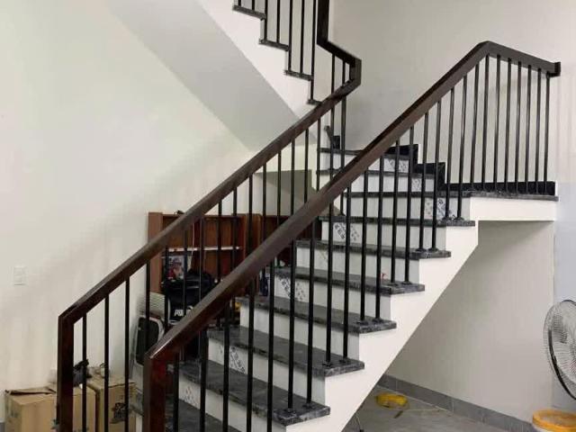 Nhà tôi cho thuê Nhà căn góc, mới, 114m2_ 4T  vỉa hè, Đội Cấn 46 Tr