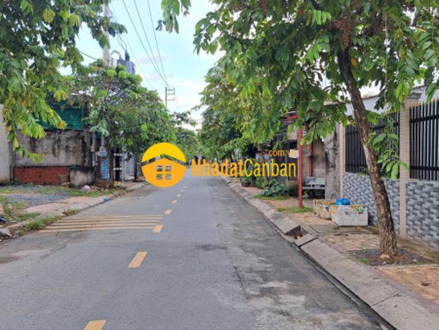Nhà tài chính nhỏ ấp mới 1 tân xuân hóc môn 90m2 2 tầng