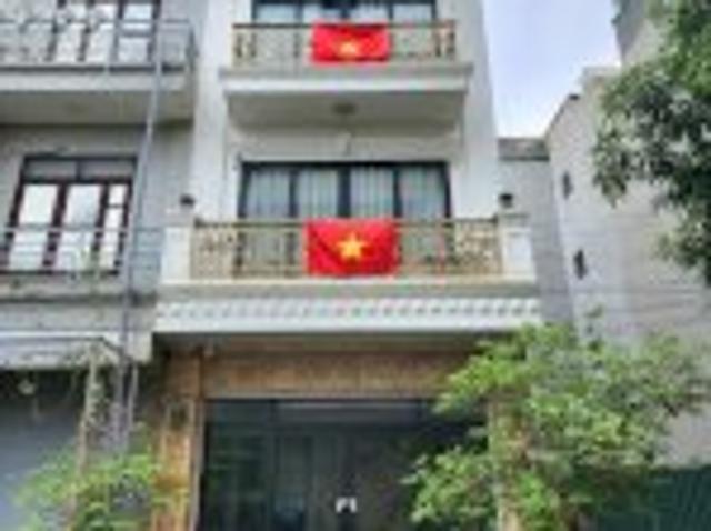 Nhà Thật Sài Đồng Long Biên 9 Tỷ 60M Lô Góc Ô Tô Đỗ Cửa, Sổ Đỏ