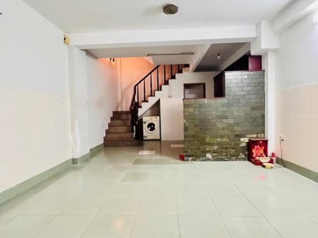 Nhà Trung Tâm Quận 3 Giáp Quận 1, 1S Ra Mặt Tiền, 4 Tấm, 4pn, Giá Cực Tốt Chỉ 5.8 Tỷ