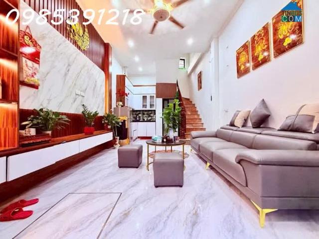 Nhà Trương Định Mt4m, 35m2, Chào 7.3tỷ Ctl Ngõ 3 Gác, Rộng, Thông Sân Riêng Thoáng Ko Cổng Chung