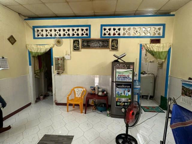 Nhà Trệt, hẻm thông Dương Bá Trạc P1Q8 cũ P. Chánh Hưng. Giá 4,29 tỷ TL