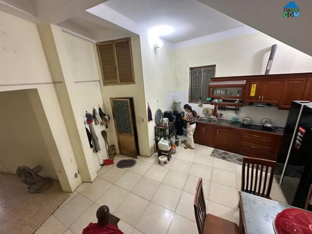 Nhà Vị Trí Đẹp Gần Bến Xe Thị Trấn Phùng Mặt Phố Đường Hủng 106M2