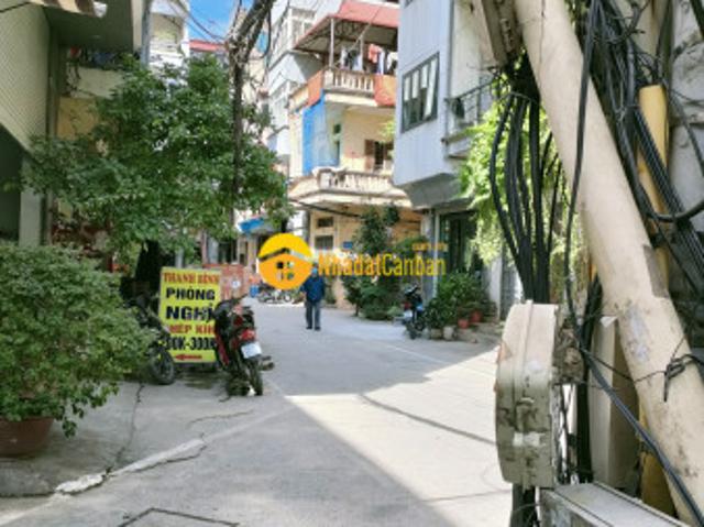 Nhà vị trí đẹp giá rẻ cần bán gấp tôn thất tùng
