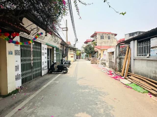 Nhà Vị Trí Đẹp Phố Phan Đình Phùng Thị Trấn Phùng