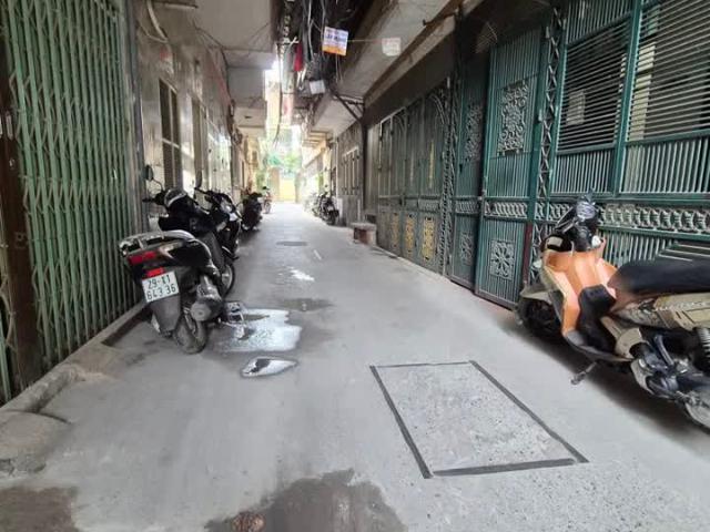 Nhà Vip Tập thể Học Viện Ngân Hàng 80M2 T1 MT 4M, Chỉ 5.8 Tỷ Ngõ Thông Kinh Doanh ️